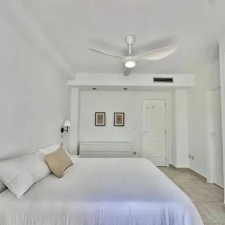 Yuca Apartment *