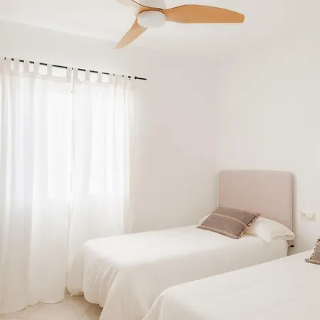 Appartement La Senia - Casa Yuca *